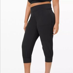 lululemon Align Jogger Crop 23”
